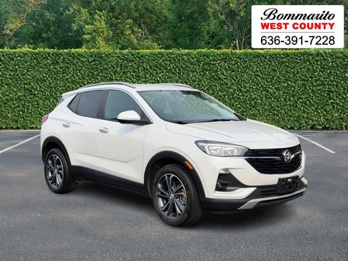 Used 2023 Buick Encore GX Select FWD image 1