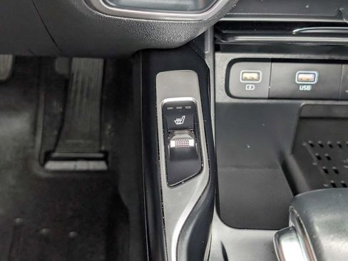 Used 2023 Kia Sorento S AWD/4WD image 31