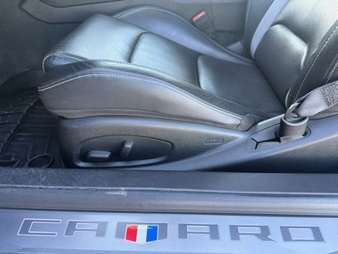 Used 2016 Chevrolet Camaro SS image 11