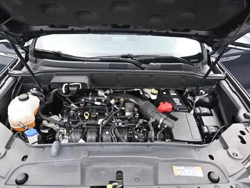 Used 2023 Lincoln Nautilus Reserve image 27