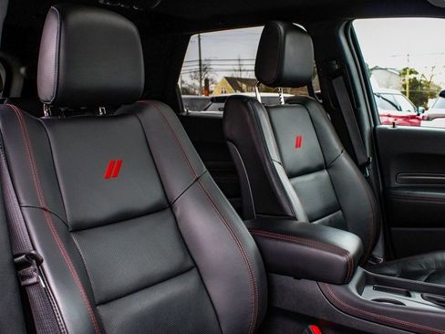 Used 2025 Dodge Durango GT AWD/4WD image 42