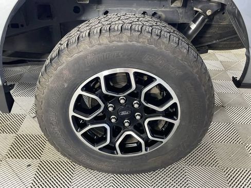 Used 2022 Ford F150 XLT w/ Equipment Group 302A High AWD/4WD image 18