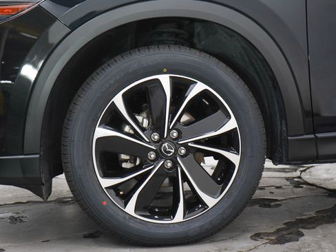 Used 2023 MAZDA CX-5 AWD 2.5 S w/ Premium Package image 28