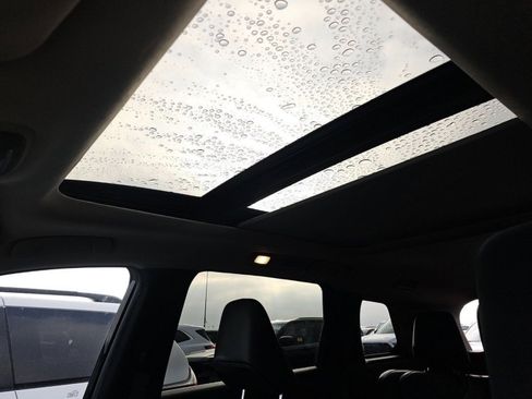 Certified 2024 INFINITI QX60 Pure image 9