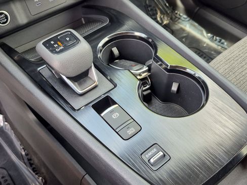 Certified 2023 Nissan Rogue SV FWD image 27