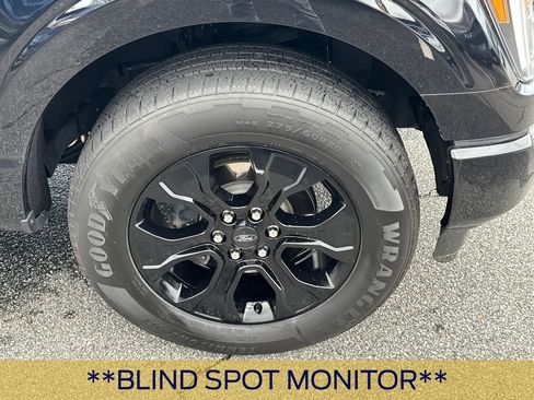 Certified 2022 Ford F150 XLT w/ Equipment Group 302A High image 15