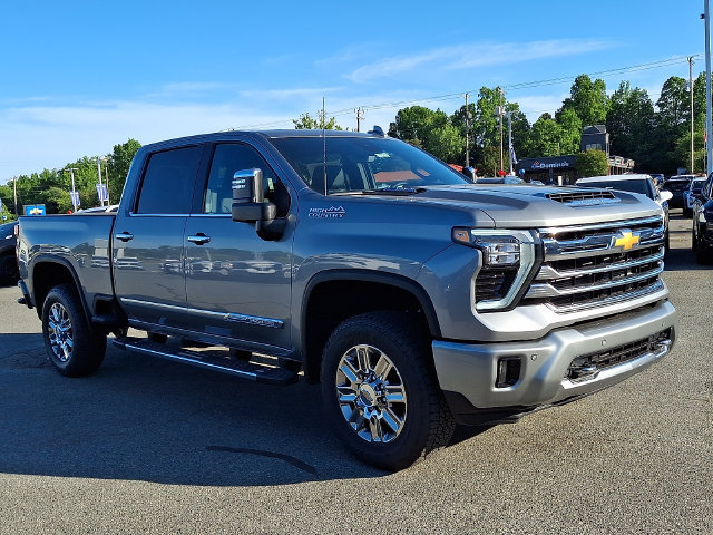 New 2026 Chevrolet Silverado 2500 High Country w/ Technology Package AWD/4WD image 2