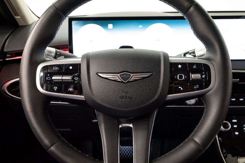 Used 2026 Genesis GV70 2.5T AWD/4WD image 13