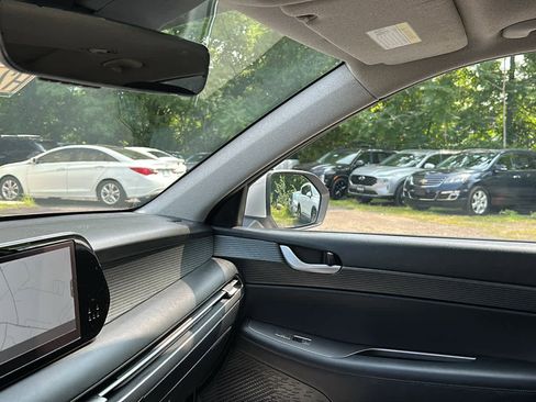 Used 2023 Hyundai Palisade Limited image 23