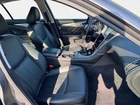 Used 2017 INFINITI Q50 3.0t Premium w/ Driver Assistance Package AWD/4WD image 10