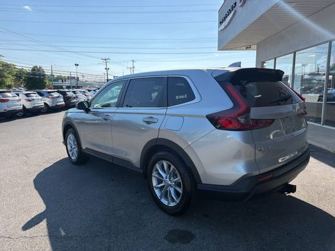 Used 2025 Honda CR-V EX-L image 10