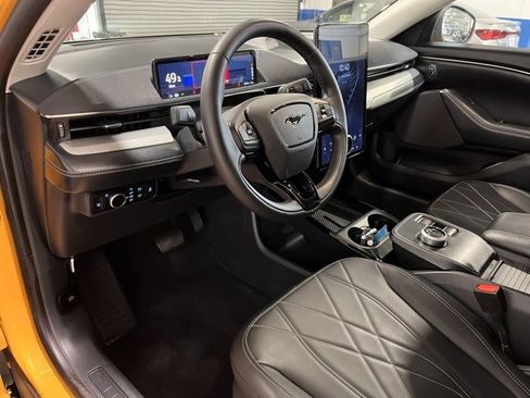 Used 2023 Ford Mustang Mach-E Select image 19