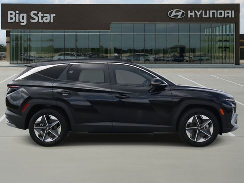 Used 2025 Hyundai Tucson SEL FWD image 5