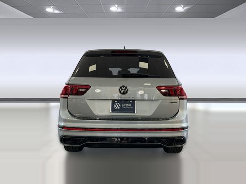 Certified 2024 Volkswagen Tiguan SE R-Line AWD/4WD image 10
