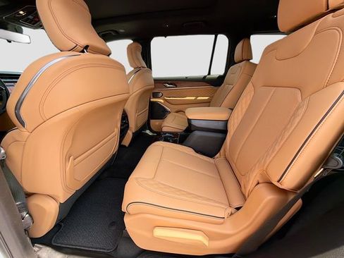New 2026 Jeep Grand Cherokee L Summit w/ Advanced Protech Group IV AWD/4WD image 26