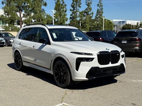 New 2026 BMW X7 M60i w/ Executive Package image 6