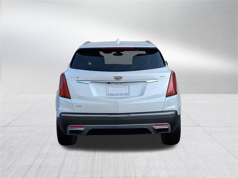 Certified 2023 Cadillac XT5 Premium Luxury w/ LPO, Floor Liner Package image 6