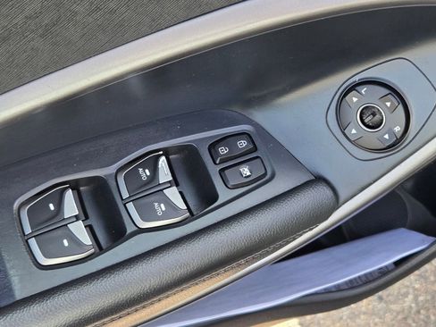 Used 2018 Hyundai Santa Fe Sport FWD image 23