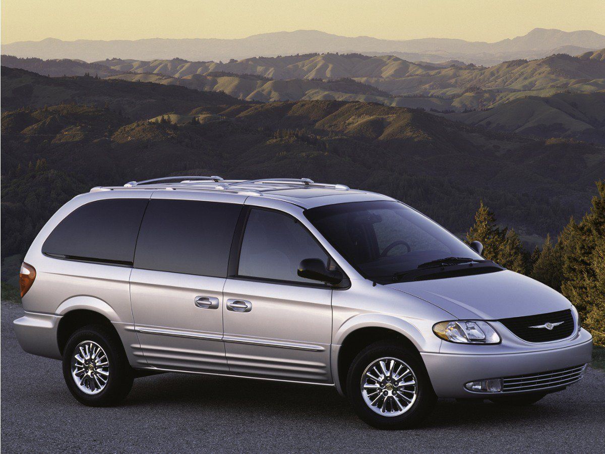 Used 2003 Chrysler Town & Country LX FWD image 1