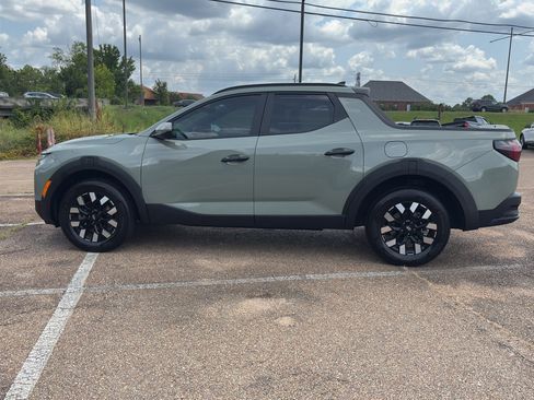 Certified 2026 Hyundai Santa Cruz SEL FWD image 2