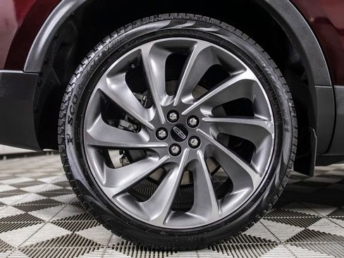 Used 2022 Lincoln Nautilus Reserve w/ Equipment Group 202A AWD/4WD image 44