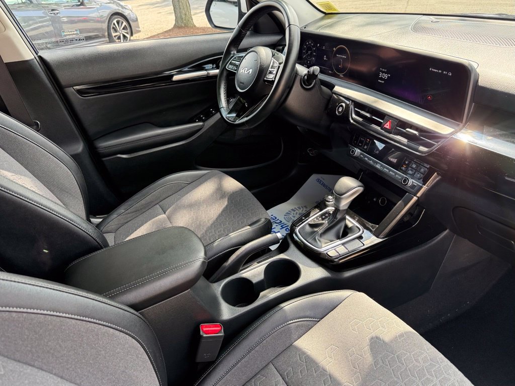 Used 2024 Kia Seltos S FWD image 28