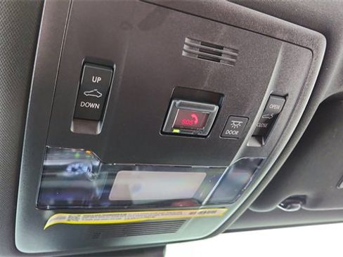 Used 2025 Lexus IS 350 F Sport image 54