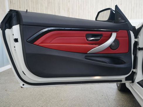 Used 2014 BMW 435i Convertible RWD image 29
