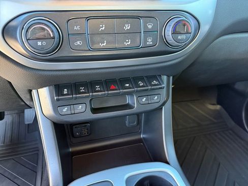 Used 2022 Chevrolet Colorado ZR2 w/ LPO, Power Package image 19