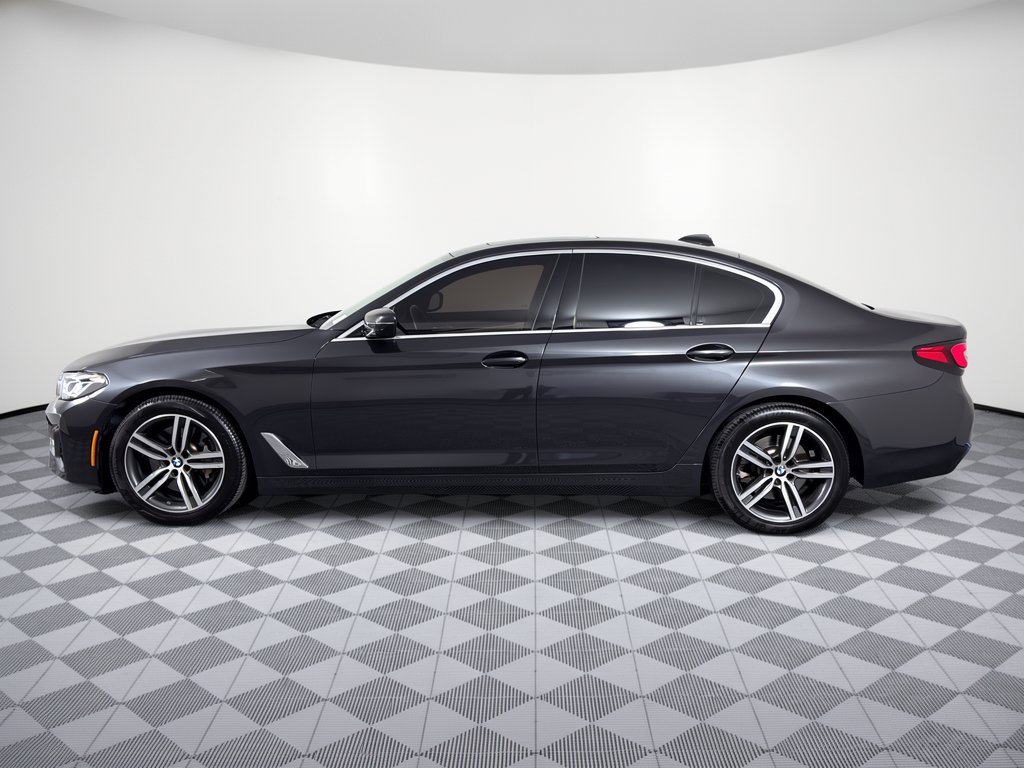 Used 2023 BMW 530i w/ Premium Package RWD image 2