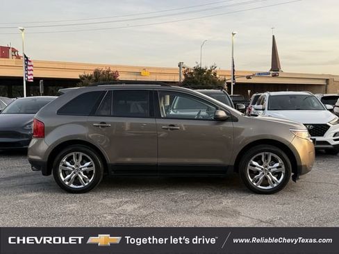 Used 2012 Ford Edge SEL FWD image 5
