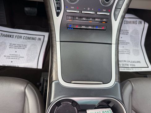 Used 2019 Lincoln Nautilus Reserve FWD image 28