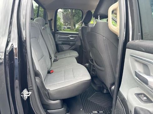 Used 2019 RAM 1500 Big Horn AWD/4WD image 25