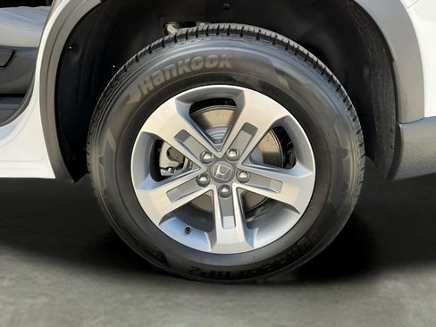 New 2025 Honda Pilot EX-L image 25