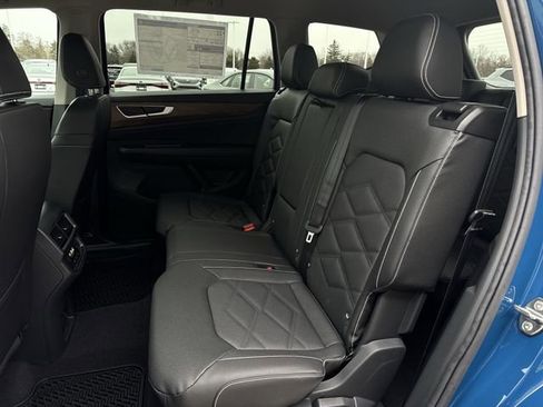 New 2026 Volkswagen Atlas SE AWD/4WD image 24