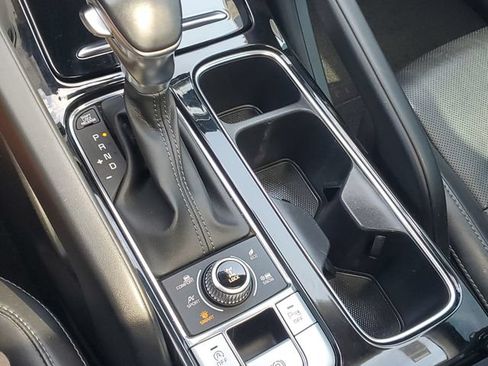 Used 2022 Kia Telluride S AWD/4WD image 25