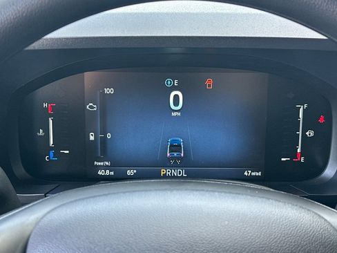 New 2025 Ford Maverick XLT image 23