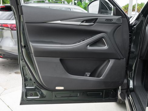 Certified 2026 INFINITI QX60 Luxe w/ Cargo Package FWD image 28