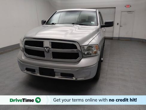 Used 2017 RAM 1500 Classic SLT image 1