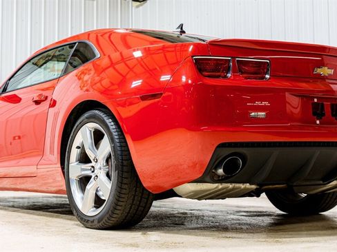 Used 2011 Chevrolet Camaro SS image 5