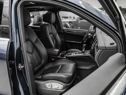 Used 2015 Porsche Macan S AWD/4WD image 33