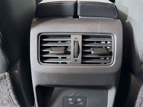 Used 2023 Nissan Rogue SV AWD/4WD image 27