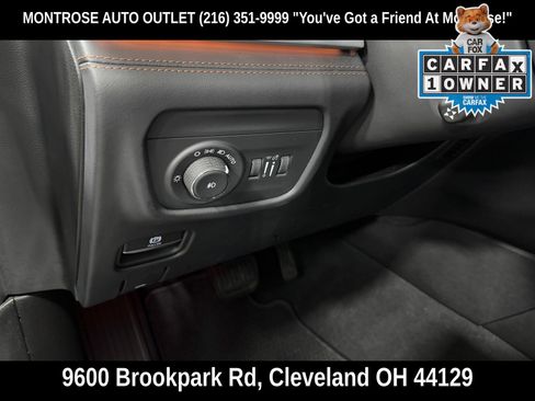 Used 2022 Jeep Grand Cherokee Summit AWD/4WD image 19