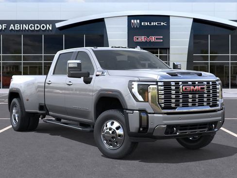 New 2026 GMC Sierra 3500 Denali w/ Denali Reserve Package image 7
