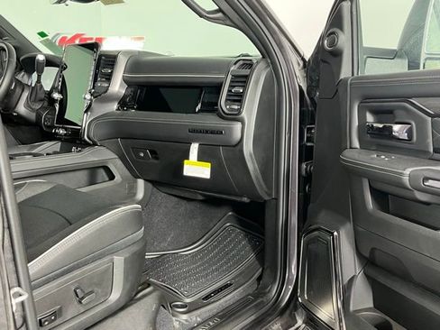 New 2026 RAM 3500 Limited image 31