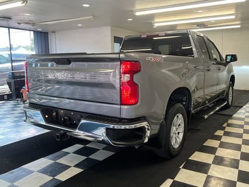 Used 2021 Chevrolet Silverado 1500 LT AWD/4WD image 15
