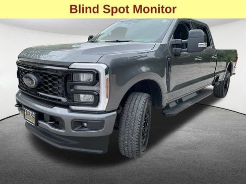 Certified 2025 Ford F350 Lariat w/ Black Appearance Package AWD/4WD image 6