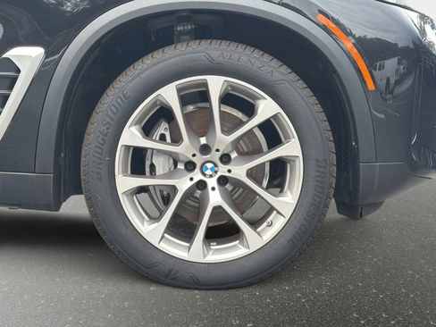 Used 2025 BMW X5 xDrive40i w/ Premium Essential Package AWD/4WD image 23
