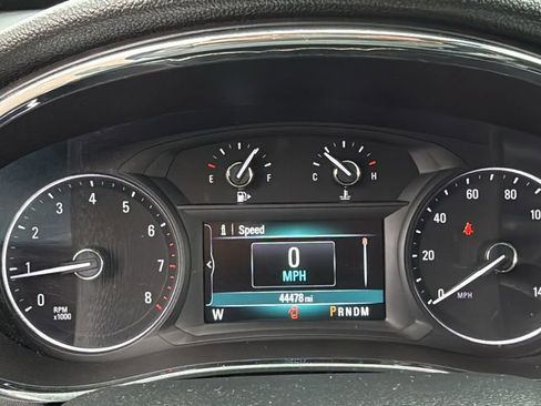 Used 2018 Buick Encore Sport Touring AWD/4WD image 28