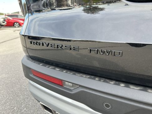 New 2026 Chevrolet Traverse Z71 w/ Enhanced Driving Package image 13